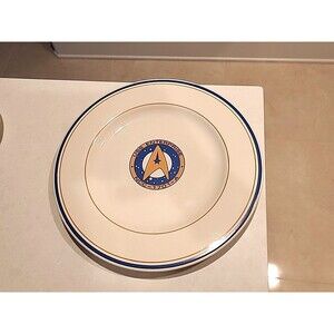 Star Trek Undiscovered Country 10 1/4" Pfaltzgraff  Bone China plate.
